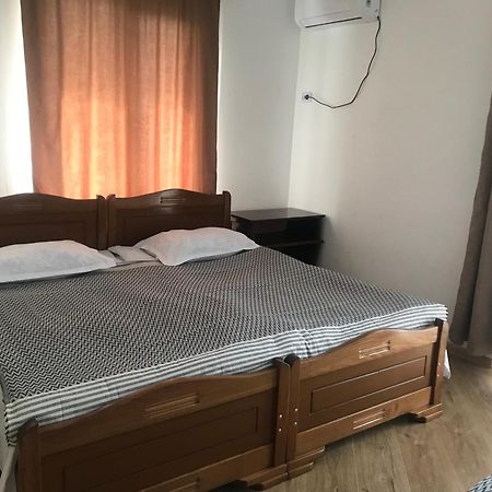 Zviad Guest House Borzsomi Kültér fotó