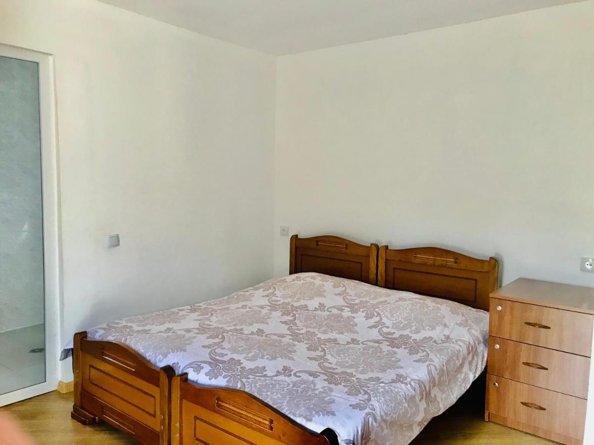 Zviad Guest House Borzsomi Kültér fotó