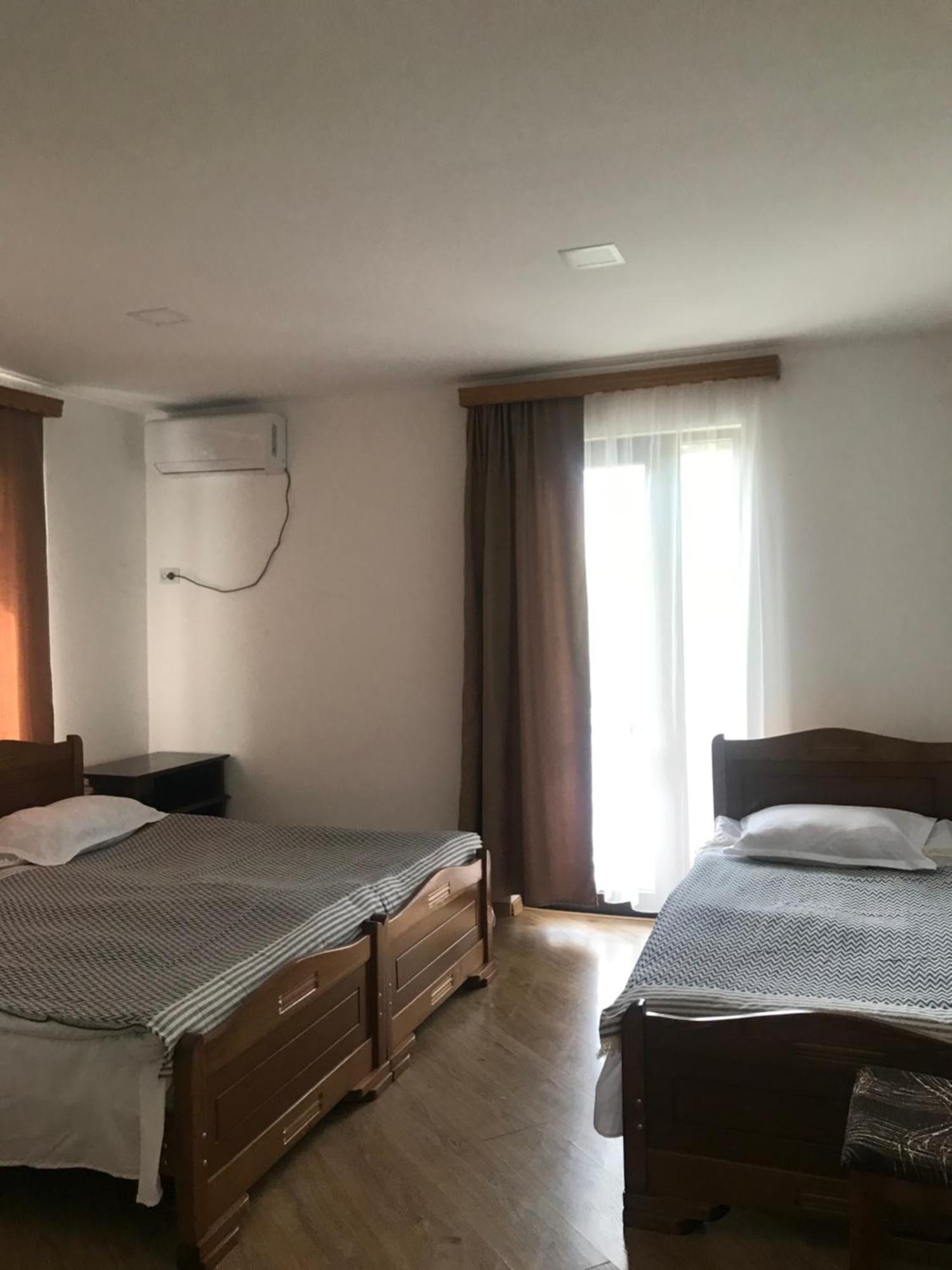 Zviad Guest House Borzsomi Kültér fotó